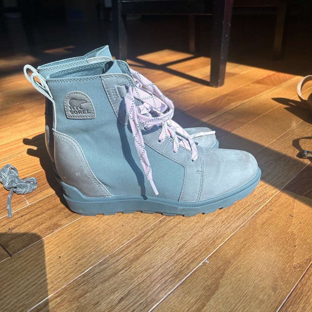 Sorel Evie II Waterproof Wedge Quarry, Grill Women's 9